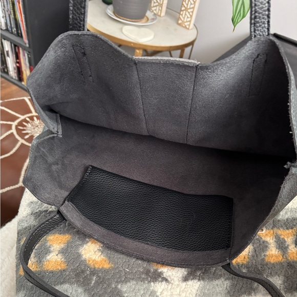 VINCE CAMUTO Luck tote - Picture 5 of 5